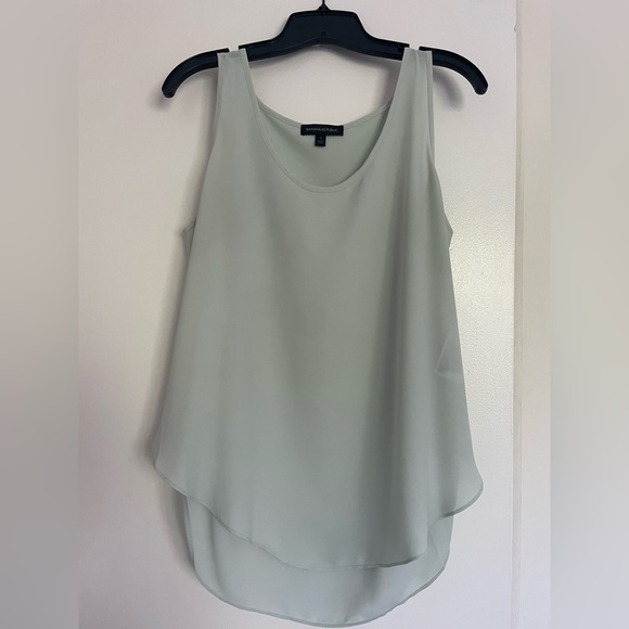 Light blue Banana Republic sleeveless top ☀️ - Picture 1 of 3